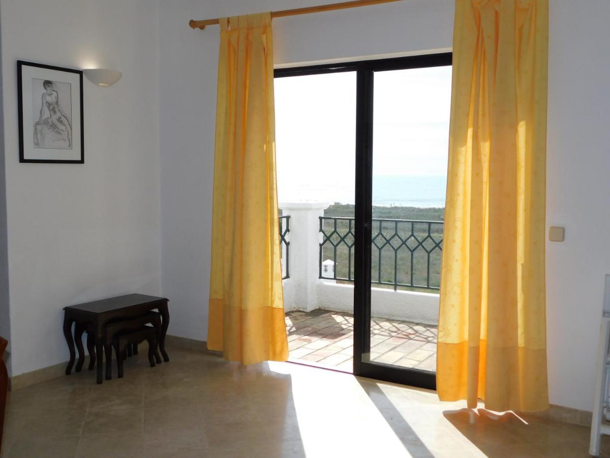 Pinhal Ocean View Apartment *