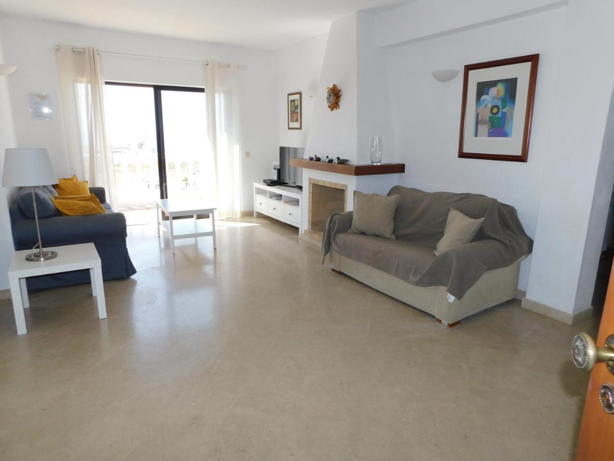 Pinhal Ocean View Apartment *